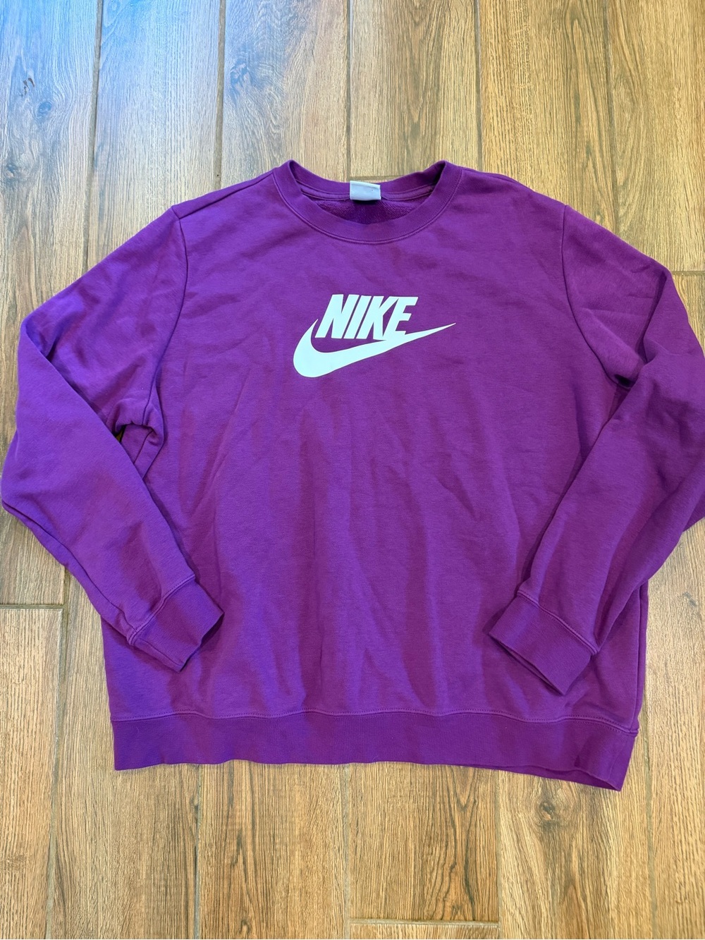 Nike Women’s Purple Solid Fleece Crewneck Pullover Sweatshirt Logo Size XL
